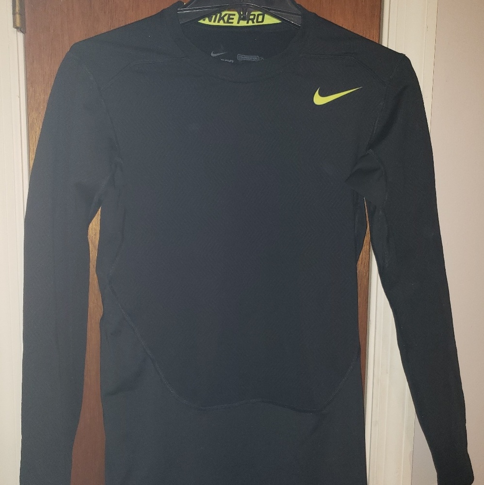 Medium Black Nike Pro Dri-Fit Compression Shirt